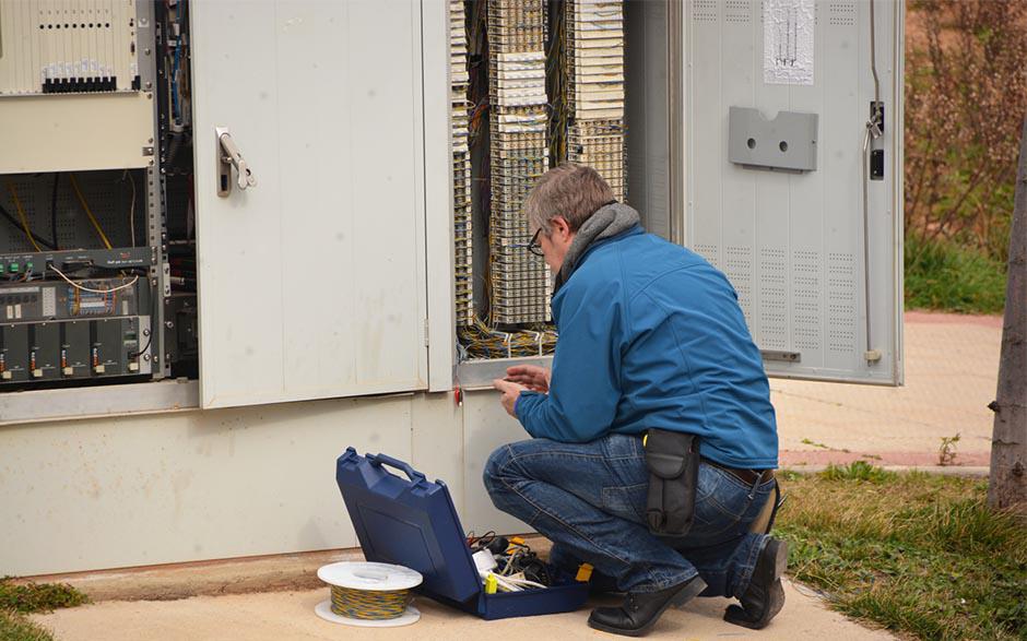 recherche électricien bâtiment Écouen